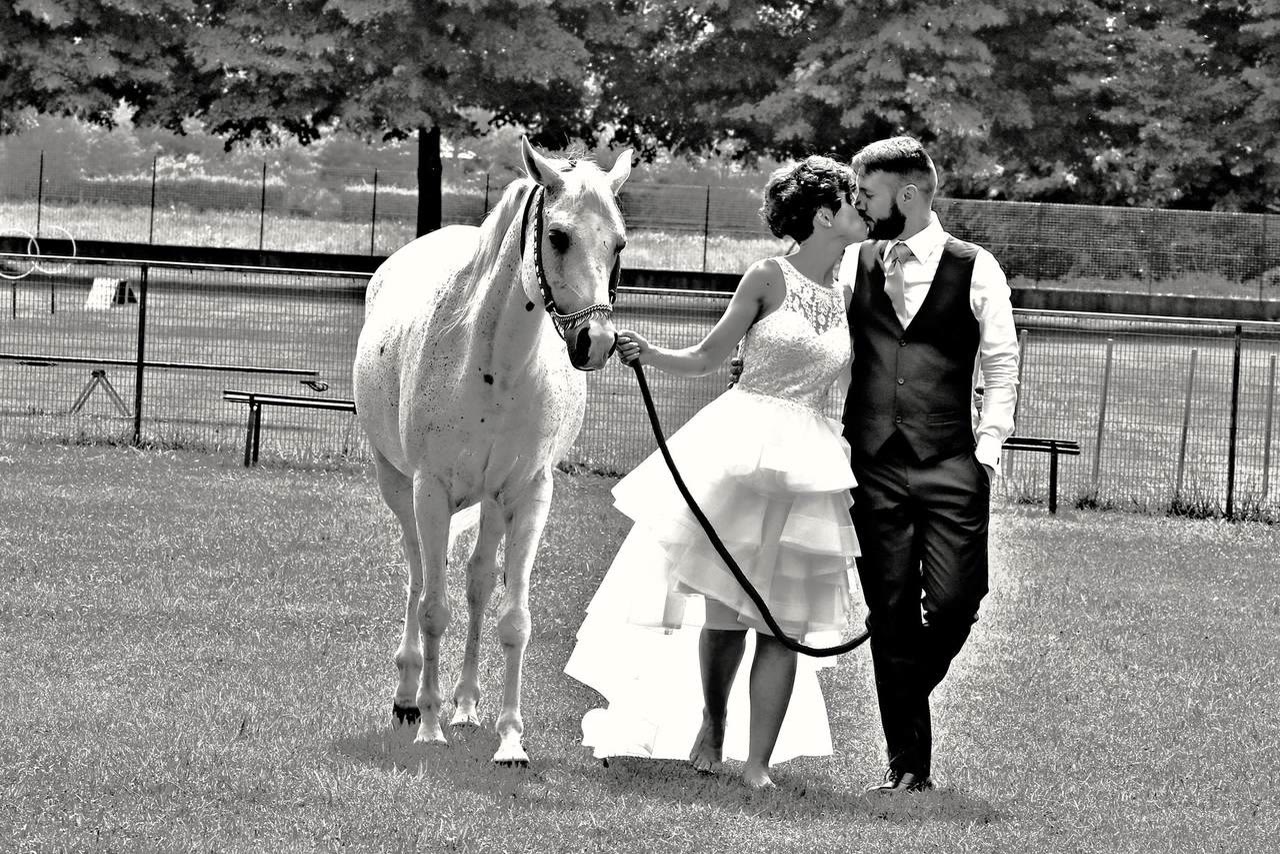 Sposa, ritratto in bianco e nero