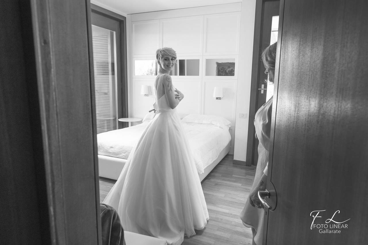 Sposa alla finestra